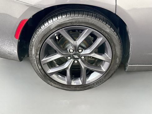 Used 2019 Dodge Charger SXT w/ Plus Group RWD image 33