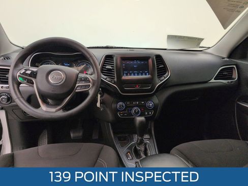 Used 2019 Jeep Cherokee Latitude w/ Popular Appearance Group FWD image 7