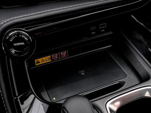 Used 2025 Lexus NX 250 FWD w/ Premium Package image 25