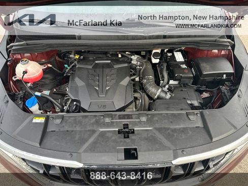Used 2024 Kia Carnival LX image 20