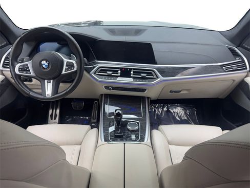 Used 2022 BMW X7 xDrive40i w/ M Sport Package image 56