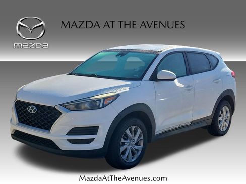 Used 2019 Hyundai Tucson SE image 1