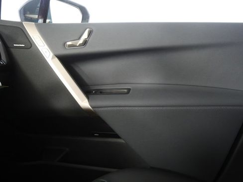 New 2026 BMW iX xDrive60 image 25