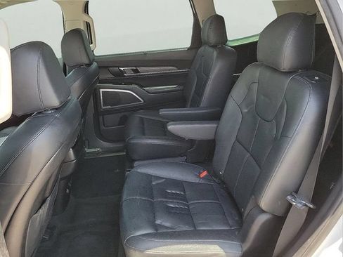 Used 2022 Kia Telluride EX w/ EX Premium Package AWD/4WD image 16