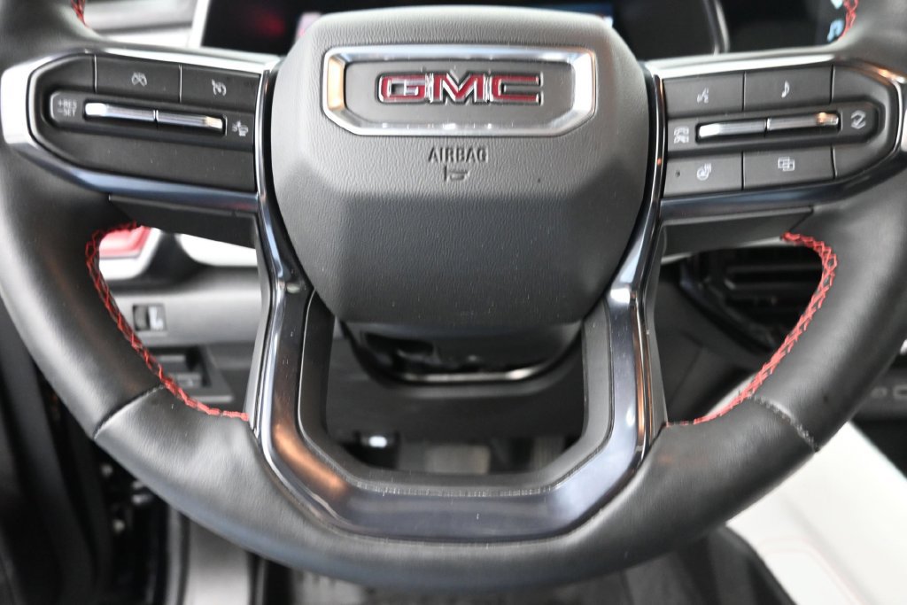 Used 2024 GMC Canyon AT4X AWD/4WD image 17