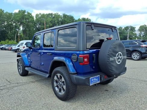 Used 2019 Jeep Wrangler Unlimited Sahara w/ Safety Group AWD/4WD image 5