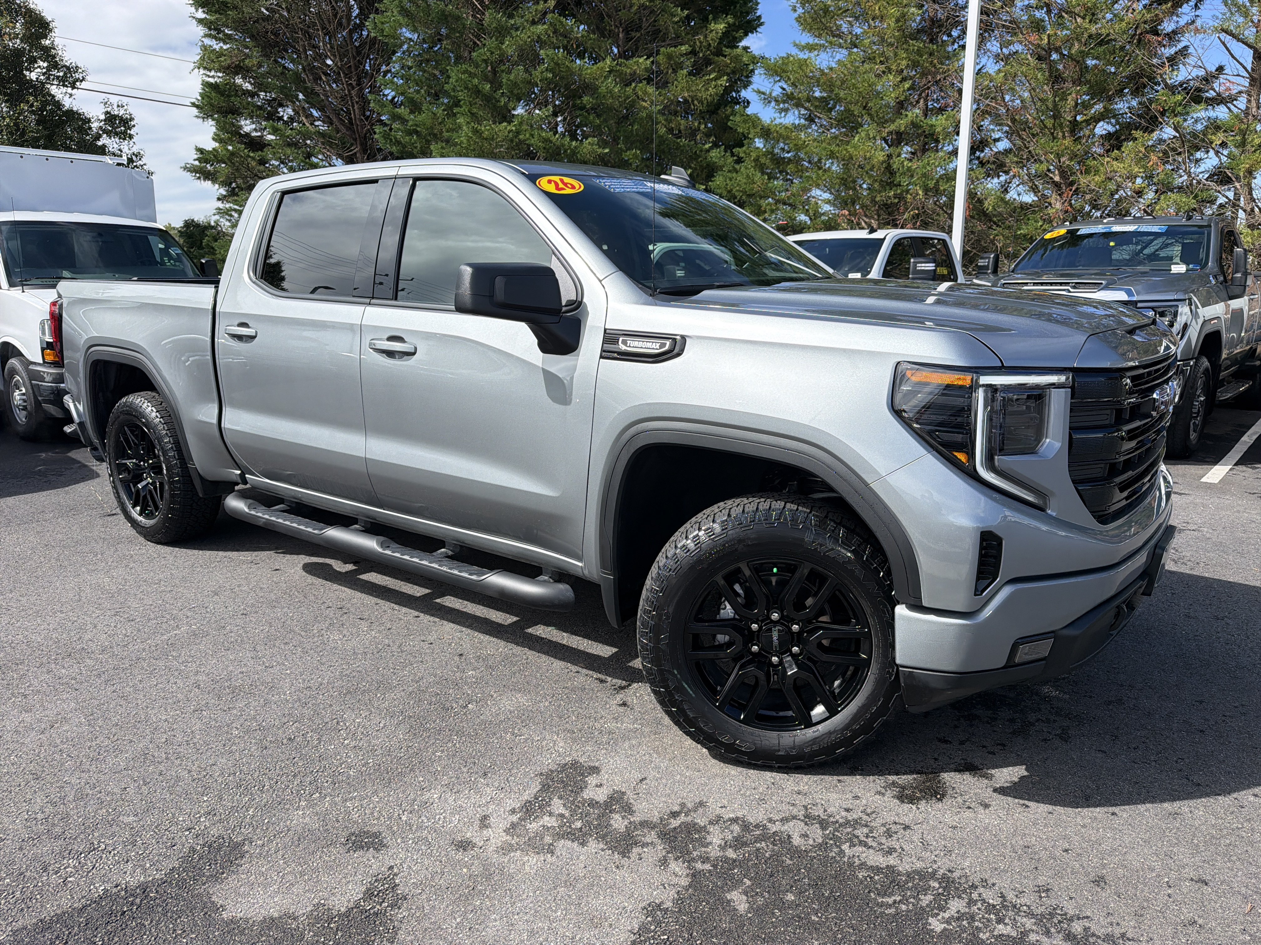 Used 2026 GMC Sierra 1500 Elevation w/ Elevation Select Package AWD/4WD image 2