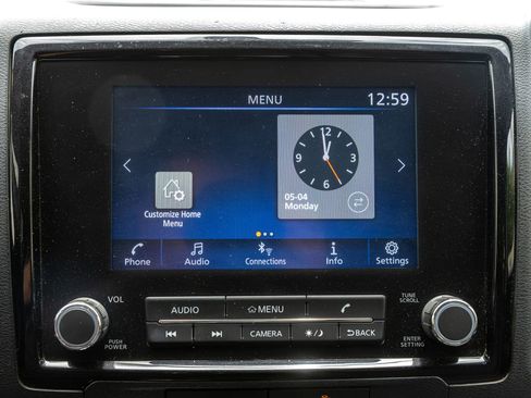 Used 2022 Nissan Frontier SV RWD image 16