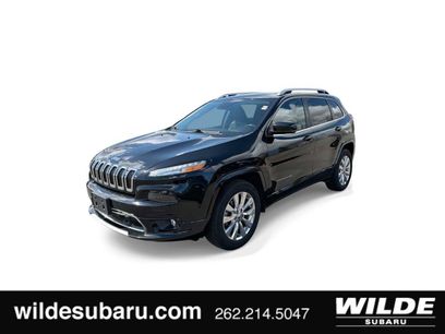 Used 2017 Jeep Cherokee Overland w/ Technology Group