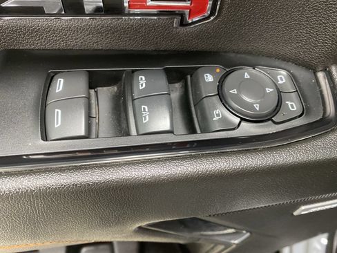 Certified 2024 GMC Sierra 1500 AT4 w/ AT4 Premium Package AWD/4WD image 39