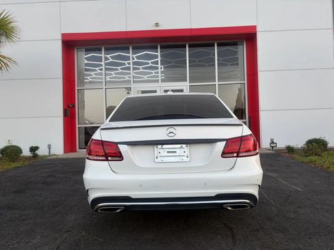 Used 2014 Mercedes-Benz E 350 Sedan image 5