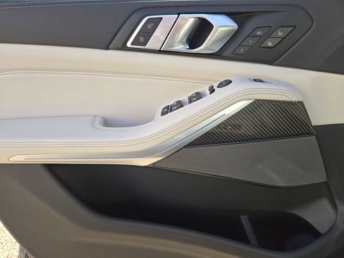 New 2026 BMW X5 M60i AWD/4WD image 15