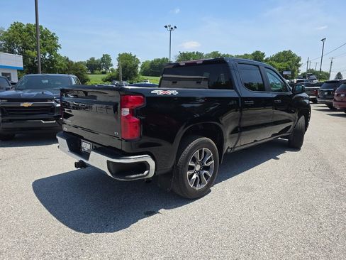 Used 2022 Chevrolet Silverado 1500 LT image 11