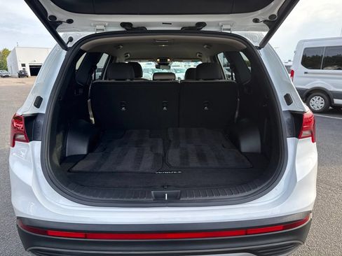 Certified 2023 Hyundai Santa Fe SEL AWD/4WD image 9