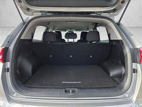 Used 2020 Kia Sportage LX FWD image 6