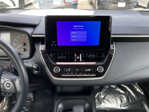 Certified 2025 Toyota Corolla LE image 26