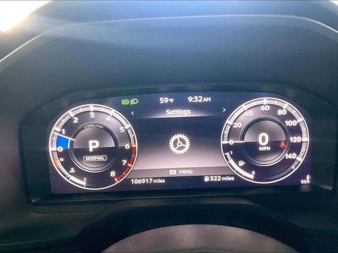 Used 2023 Mitsubishi Outlander SEL image 7