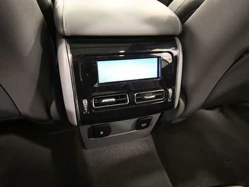 Used 2020 Lincoln Aviator Reserve w/ Equipment Group 201A AWD/4WD image 16