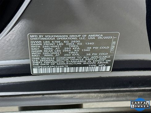 Used 2023 Volkswagen Atlas Cross Sport SEL Premium R-Line image 34