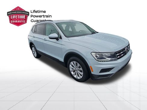 Used 2019 Volkswagen Tiguan SE w/ Panoramic Sunroof Package FWD image 5