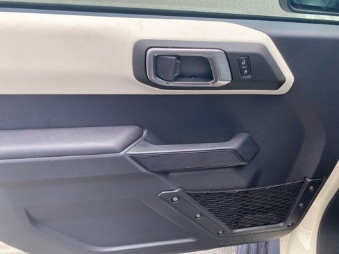 New 2026 Ford Bronco Outer Banks w/ Sasquatch Package AWD/4WD image 10