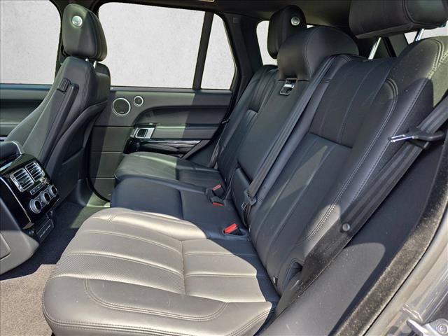 Used 2017 Land Rover Range Rover Supercharged AWD/4WD image 16