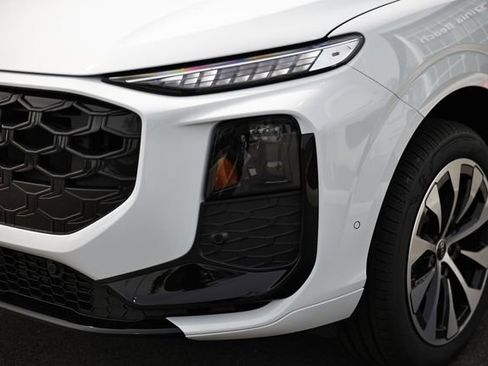 New 2026 Audi Q3 quattro 2.0T image 12