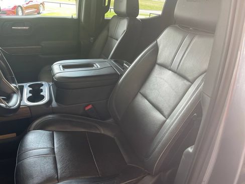 Used 2021 Chevrolet Silverado 1500 High Country w/ Technology Package RWD image 11