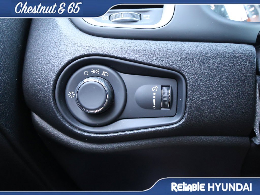 Used 2020 Jeep Renegade Sport AWD/4WD image 30