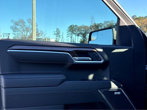 New 2026 Chevrolet Silverado 1500 LT Trail Boss w/ Convenience Package II image 9