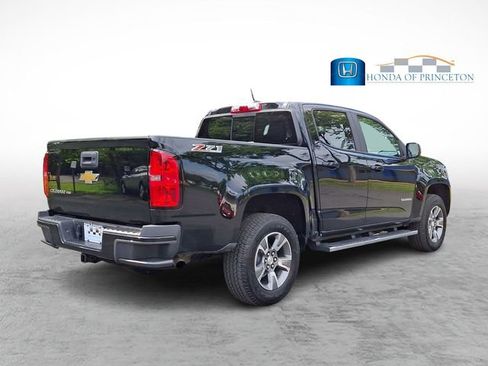 Used 2018 Chevrolet Colorado Z71 AWD/4WD image 6