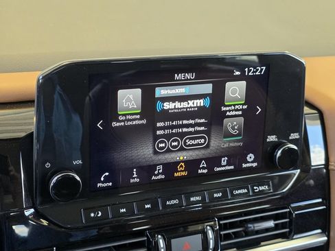 Used 2023 Nissan Pathfinder Platinum FWD image 26