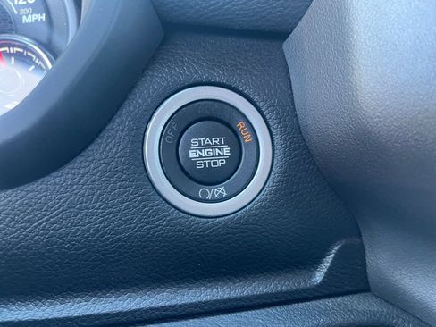 Used 2022 RAM 2500 Laramie w/ Night Edition image 30