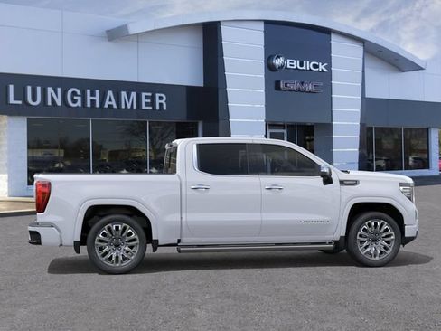New 2026 GMC Sierra 1500 Denali Ultimate w/ LPO, Black Badging Package AWD/4WD image 5