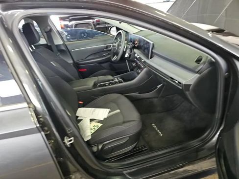 Used 2025 Hyundai Sonata SEL FWD image 16
