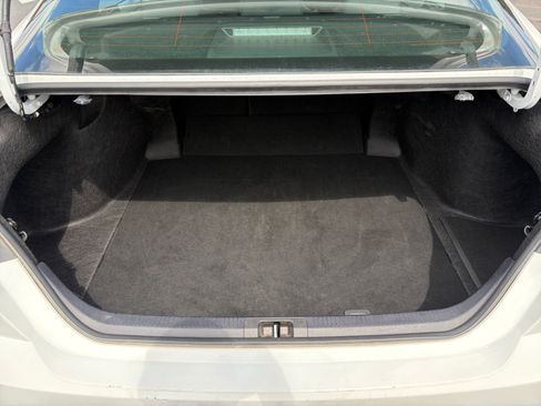 Used 2025 Toyota Camry SE FWD image 26