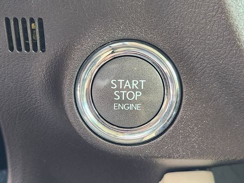 Used 2019 Lexus RX 350L Luxury w/ Accessory Package FWD image 21