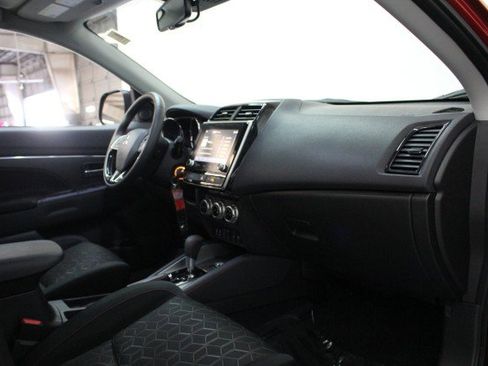 Used 2023 Mitsubishi Outlander Sport LE image 20