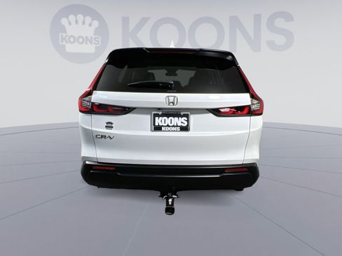 Used 2025 Honda CR-V EX image 10
