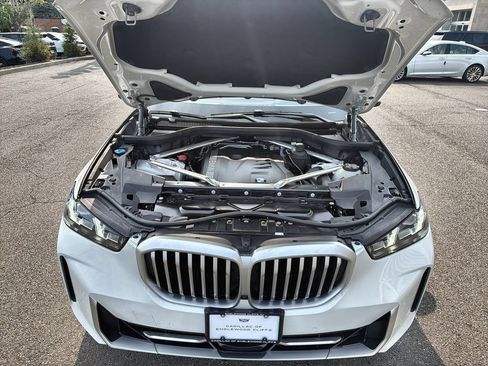 Used 2026 BMW X5 xDrive40i w/ Premium Package AWD/4WD image 18