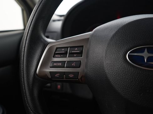 Used 2014 Subaru Crosstrek 2.0i Premium AWD/4WD image 24