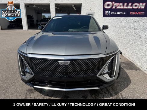 Used 2024 Cadillac Lyriq Luxury w/ LPO, Floor Liner Package AWD/4WD image 1