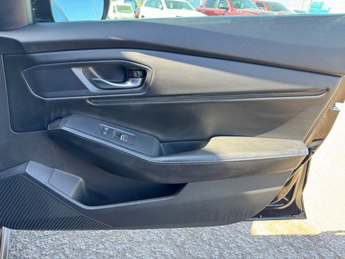 Used 2023 Honda Accord Sport image 32