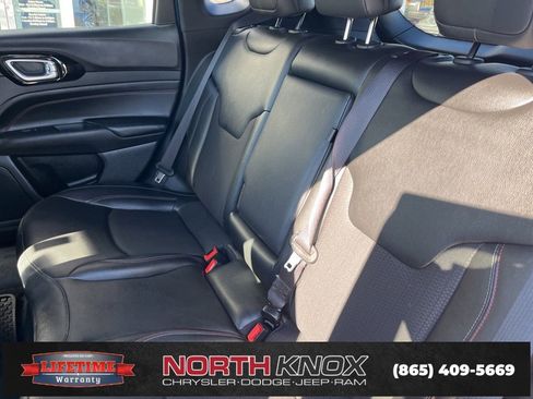 Used 2024 Jeep Compass Trailhawk image 14