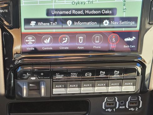 Used 2021 RAM 3500 Laramie image 32