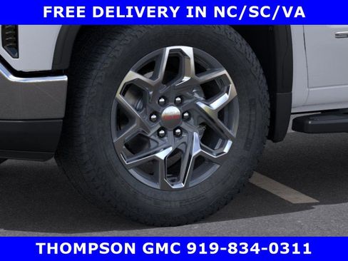 New 2026 GMC Sierra 1500 SLT image 9