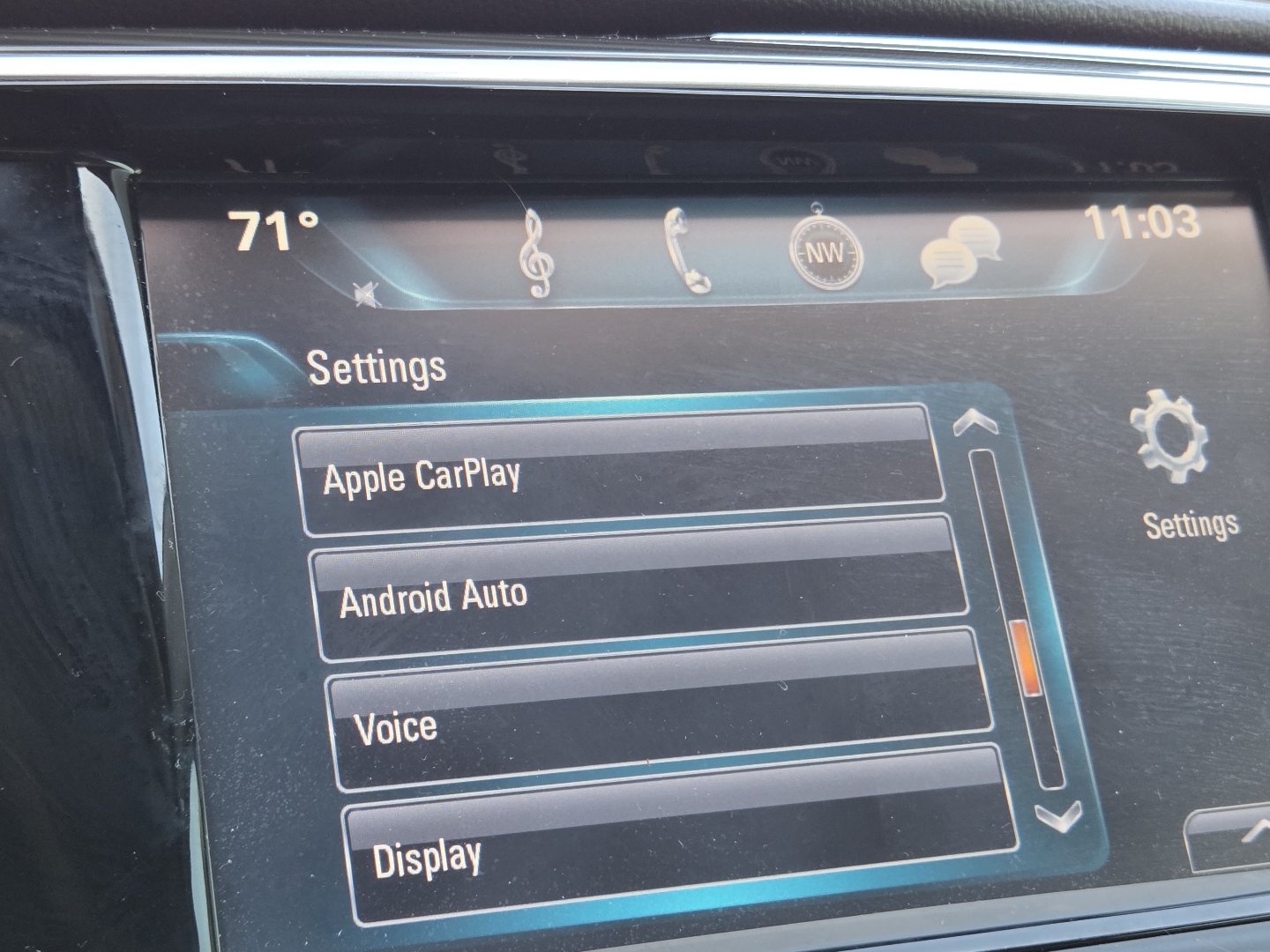 Used 2019 Buick Envision Essence FWD image 4