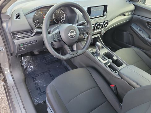 Certified 2025 Nissan Sentra S FWD image 13