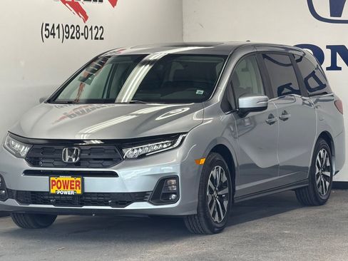 New 2026 Honda Odyssey EX-L image 7