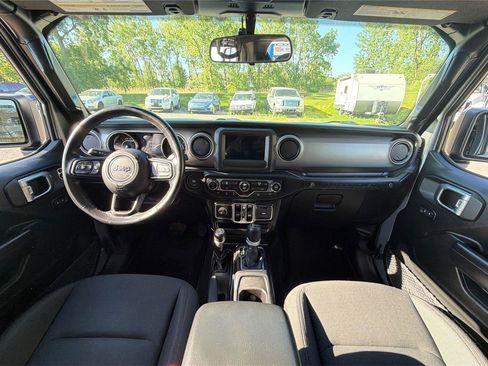 Used 2021 Jeep Wrangler Unlimited Sport AWD/4WD image 29